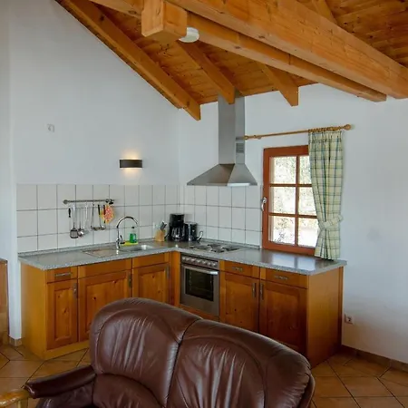 Ferienhaus Mondschein 펜션 *